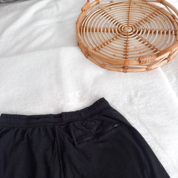 Vuori Ponto Performance Short 7" Dark Gray - Picture 6 of 8